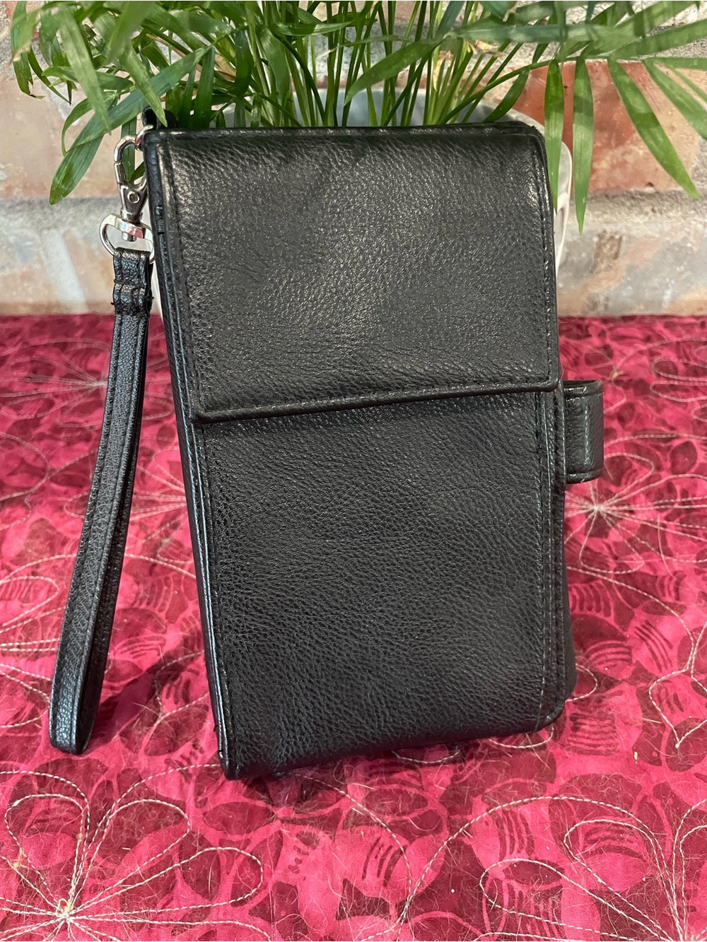 Black Leather Wristlet Phone Case - Unbranded